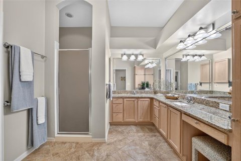 House in The Villages, Florida 3 bedrooms, 201.97 sq.m. № 2427521 - photo 27