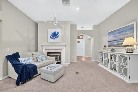 House in The Villages, Florida 3 bedrooms, 201.97 sq.m. № 2427521 - photo 8