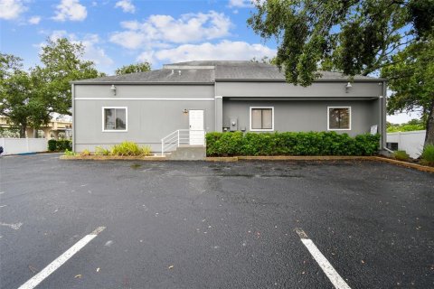 Propiedad comercial en venta en Saint Petersburg, Florida, 228.82 m2 № 1873913 - foto 4