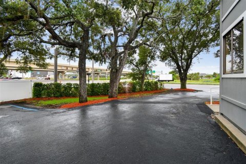 Propiedad comercial en venta en Saint Petersburg, Florida, 228.82 m2 № 1873913 - foto 3