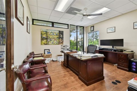 Propiedad comercial en venta en Saint Petersburg, Florida, 228.82 m2 № 1873913 - foto 14