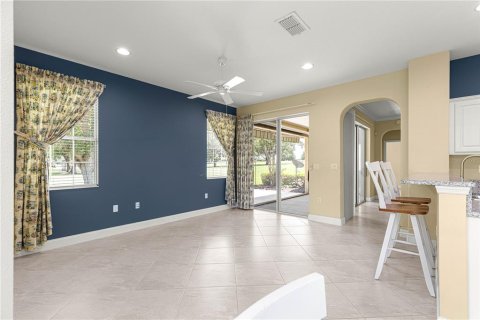 House in Ocala, Florida 3 bedrooms, 191.66 sq.m. № 1850190 - photo 20
