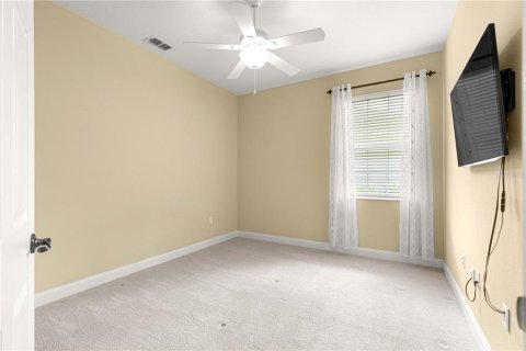 House in Ocala, Florida 3 bedrooms, 191.66 sq.m. № 1850190 - photo 11