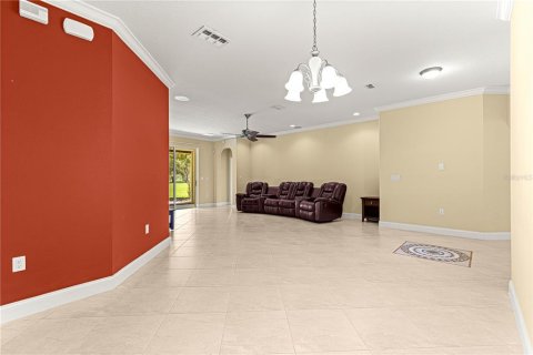 House in Ocala, Florida 3 bedrooms, 191.66 sq.m. № 1850190 - photo 9