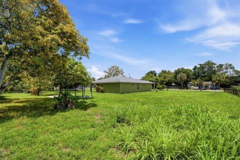 Casa en venta en Fort Myers, Florida, 3 dormitorios, 136.19 m2 № 2273293 - foto 12