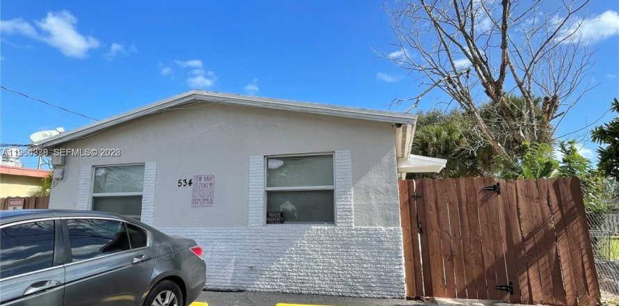 Дом в Форт-Лодердейл, Флорида 2 спальни, 252.23м2 № 2026983