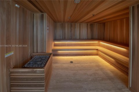 Copropriété à vendre à North Miami Beach, Floride: 3 chambres, 144.56 m2 № 2176245 - photo 16