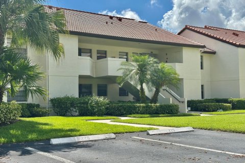 Condo in Boynton Beach, Florida, 2 bedrooms  № 2154649 - photo 2