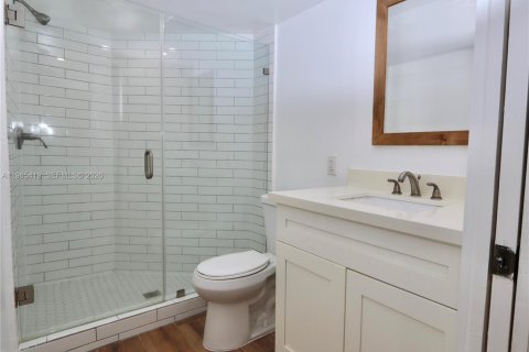 Condo in Aventura, Florida, 2 bedrooms № 2027016 - photo 16