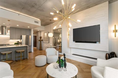 Condominio en venta en Tampa, Florida, 2 dormitorios, 107.02 m2 № 2223227 - foto 13
