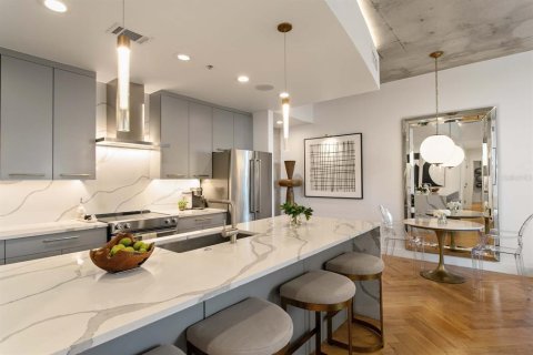 Condominio en venta en Tampa, Florida, 2 dormitorios, 107.02 m2 № 2223227 - foto 7