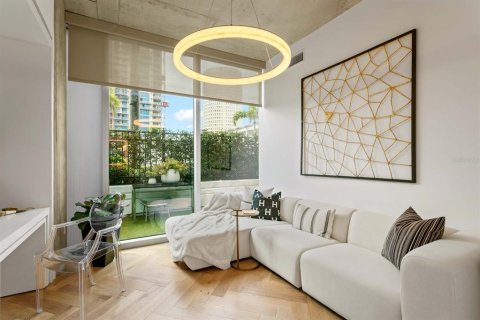 Condominio en venta en Tampa, Florida, 2 dormitorios, 107.02 m2 № 2223227 - foto 19