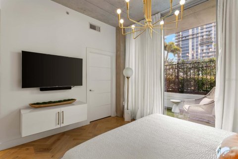 Condominio en venta en Tampa, Florida, 2 dormitorios, 107.02 m2 № 2223227 - foto 25
