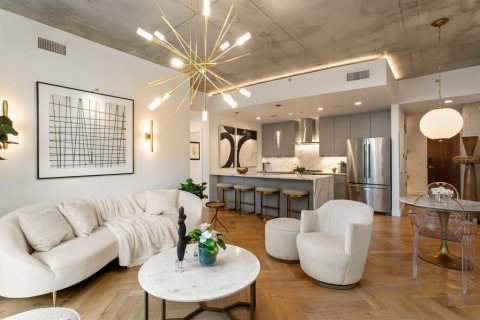 Condominio en venta en Tampa, Florida, 2 dormitorios, 107.02 m2 № 2223227 - foto 11