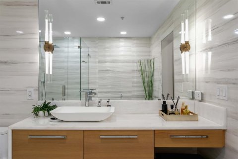 Condominio en venta en Tampa, Florida, 2 dormitorios, 107.02 m2 № 2223227 - foto 27