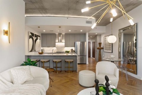 Condominio en venta en Tampa, Florida, 2 dormitorios, 107.02 m2 № 2223227 - foto 12