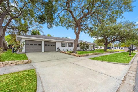 Casa en Clearwater, Florida 3 dormitorios, 143.91 m2 № 2150889