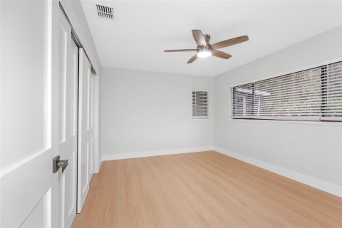 Casa en venta en Clearwater, Florida, 3 dormitorios, 143.91 m2 № 2150889 - foto 27