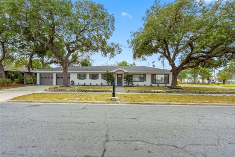 Casa en venta en Clearwater, Florida, 3 dormitorios, 143.91 m2 № 2150889 - foto 3