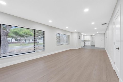 Casa en venta en Clearwater, Florida, 3 dormitorios, 143.91 m2 № 2150889 - foto 7