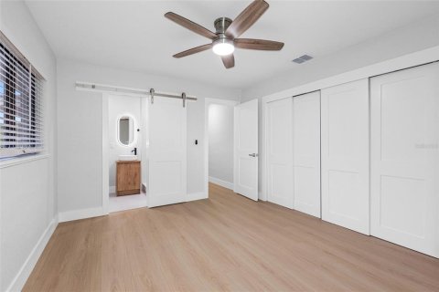 Casa en venta en Clearwater, Florida, 3 dormitorios, 143.91 m2 № 2150889 - foto 23