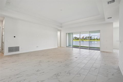 Casa en venta en Parrish, Florida, 3 dormitorios, 294.87 m2 № 2225467 - foto 8