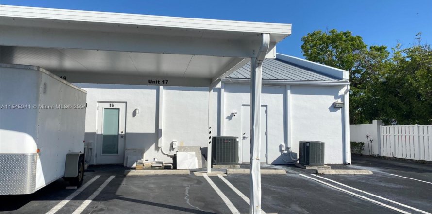 Oficina en Jupiter, Florida № 1077475