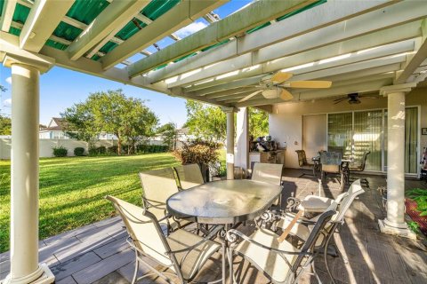 House in Ocala, Florida 3 bedrooms, 274.71 sq.m. № 2400234 - photo 24