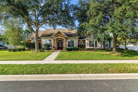 House in Ocala, Florida 3 bedrooms, 274.71 sq.m. № 2400234 - photo 2