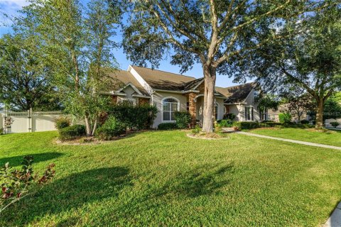 House in Ocala, Florida 3 bedrooms, 274.71 sq.m. № 2400234 - photo 3