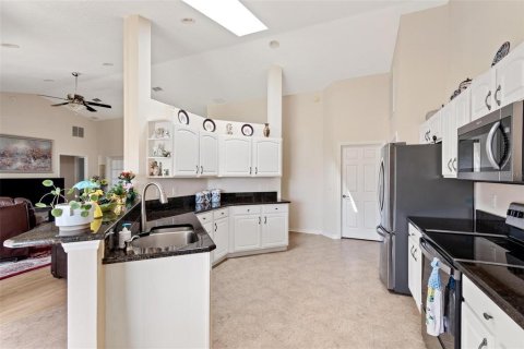 Casa en venta en Ocala, Florida, 3 dormitorios, 199.74 m2 № 1521538 - foto 8