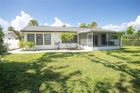 Casa en venta en Tampa, Florida, 3 dormitorios, 143.63 m2 № 2385851 - foto 3