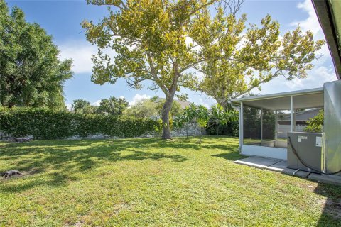 Casa en venta en Tampa, Florida, 3 dormitorios, 143.63 m2 № 2385851 - foto 9