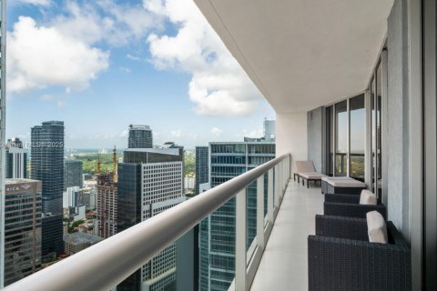 Condo in Miami, Florida, 2 bedrooms  № 1937588 - photo 9