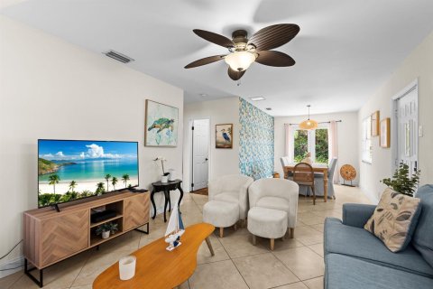 Villa ou maison à louer à Delray Beach, Floride: 5 chambres, 147.62 m2 № 2261805 - photo 17