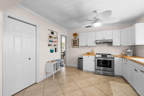 Villa ou maison à louer à Delray Beach, Floride: 5 chambres, 147.62 m2 № 2261805 - photo 23