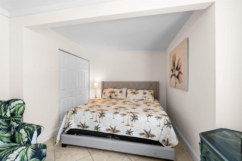 Villa ou maison à louer à Delray Beach, Floride: 5 chambres, 147.62 m2 № 2261805 - photo 28