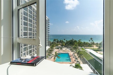 Copropriété à louer à Bal Harbour, Floride: 2 chambres, 98.1 m2 № 1923605 - photo 24