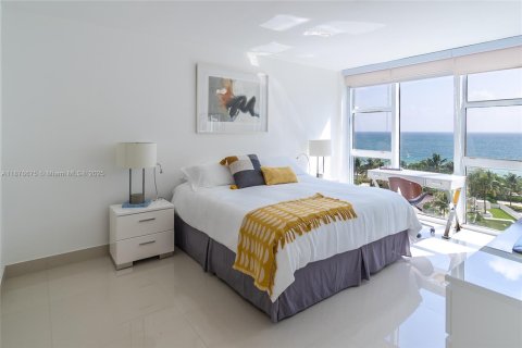 Copropriété à louer à Bal Harbour, Floride: 2 chambres, 98.1 m2 № 1923605 - photo 18