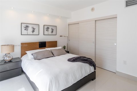 Copropriété à louer à Bal Harbour, Floride: 2 chambres, 98.1 m2 № 1923605 - photo 29