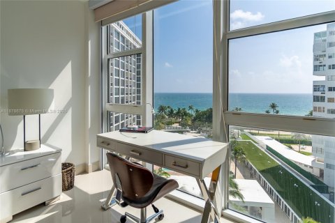Copropriété à louer à Bal Harbour, Floride: 2 chambres, 98.1 m2 № 1923605 - photo 23