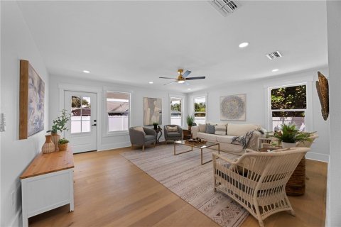 Villa ou maison à vendre à Saint Petersburg, Floride: 3 chambres, 163.14 m2 № 2287446 - photo 25