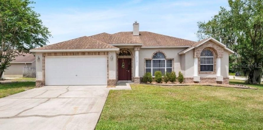 Villa ou maison à Sanford, Floride 4 chambres, 206.52 m2 № 2117702