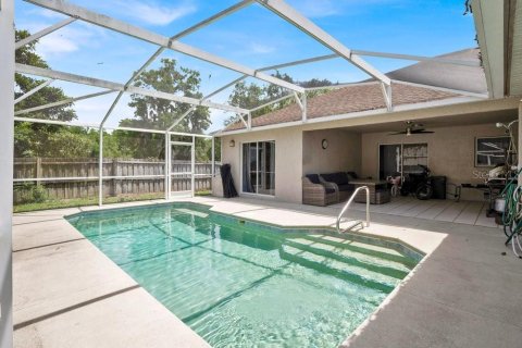 Villa ou maison à vendre à Sanford, Floride: 4 chambres, 206.52 m2 № 2117702 - photo 3
