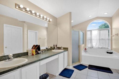 Villa ou maison à vendre à Sanford, Floride: 4 chambres, 206.52 m2 № 2117702 - photo 12