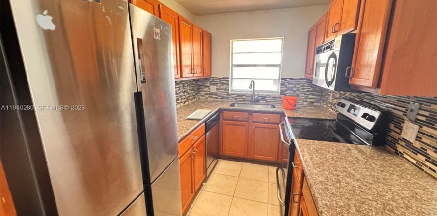 Condominio en Boca Raton, Florida, 2 dormitorios № 2152694