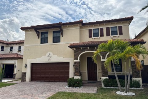 Купить виллу или дом в Дорал, Флорида 4 спальни, 248.42м2, № 1957648 - фото 7