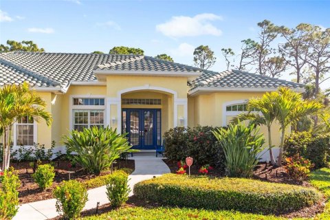 House in Nokomis, Florida 4 bedrooms, 284.1 sq.m. № 1619076 - photo 4