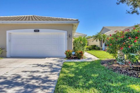 House in Venice, Florida 2 bedrooms, 152.27 sq.m. № 1870910 - photo 1