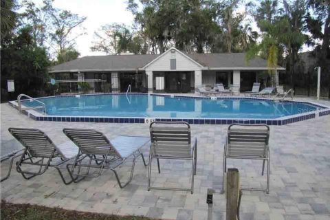 Condo in Sanford, Florida, 2 bedrooms № 2197517 - photo 19